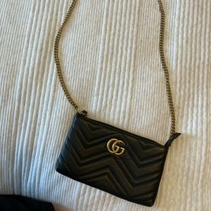 Authentic Gucci Envelope over the shoulder bag